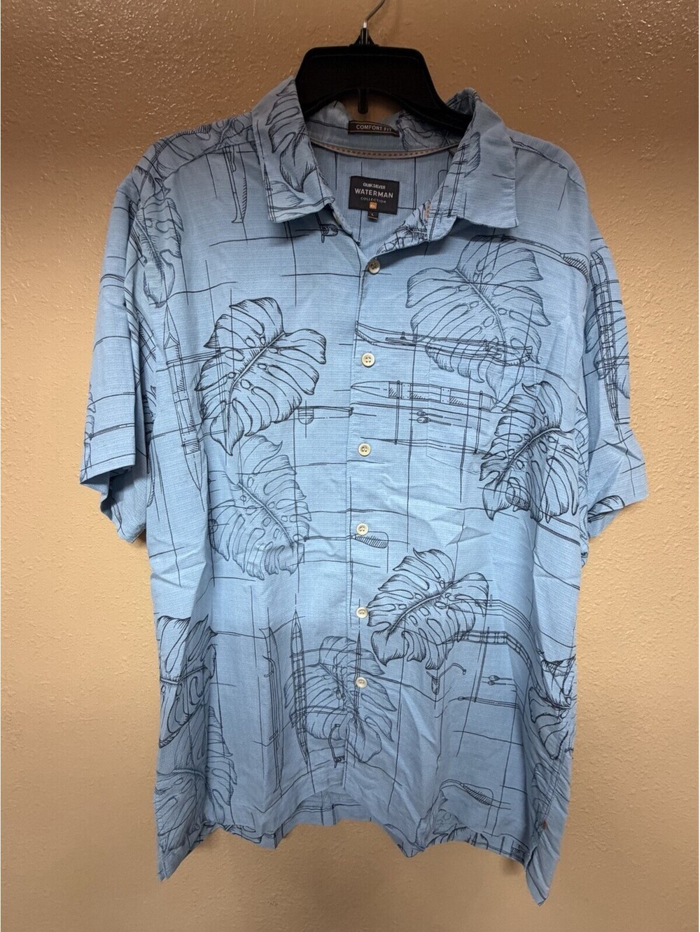 Quiksilver Waterman Collection  Hawaiian Blue Monsterra Leaf Shirt Large